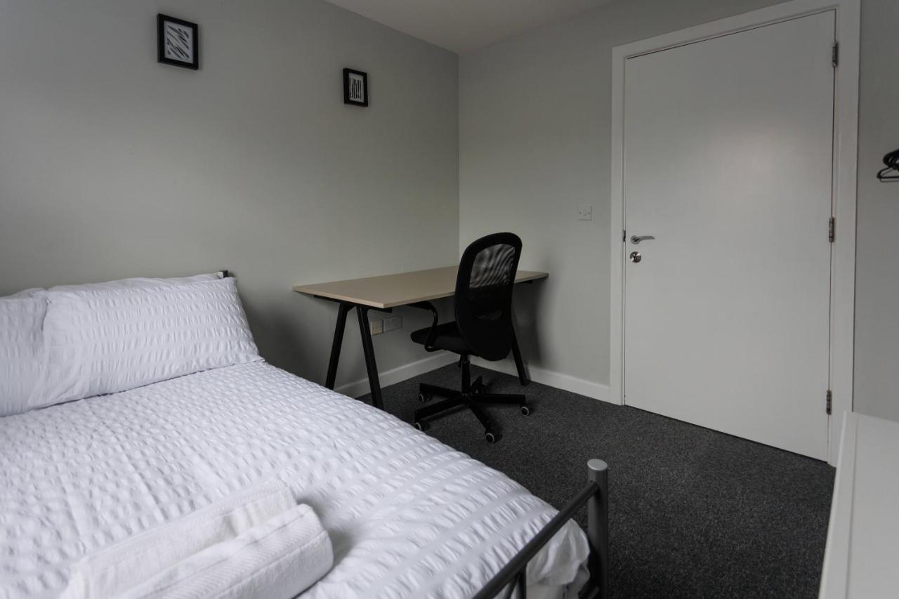 2 Bedroom Ground Floor Apartment ベルファスト エクステリア 写真
