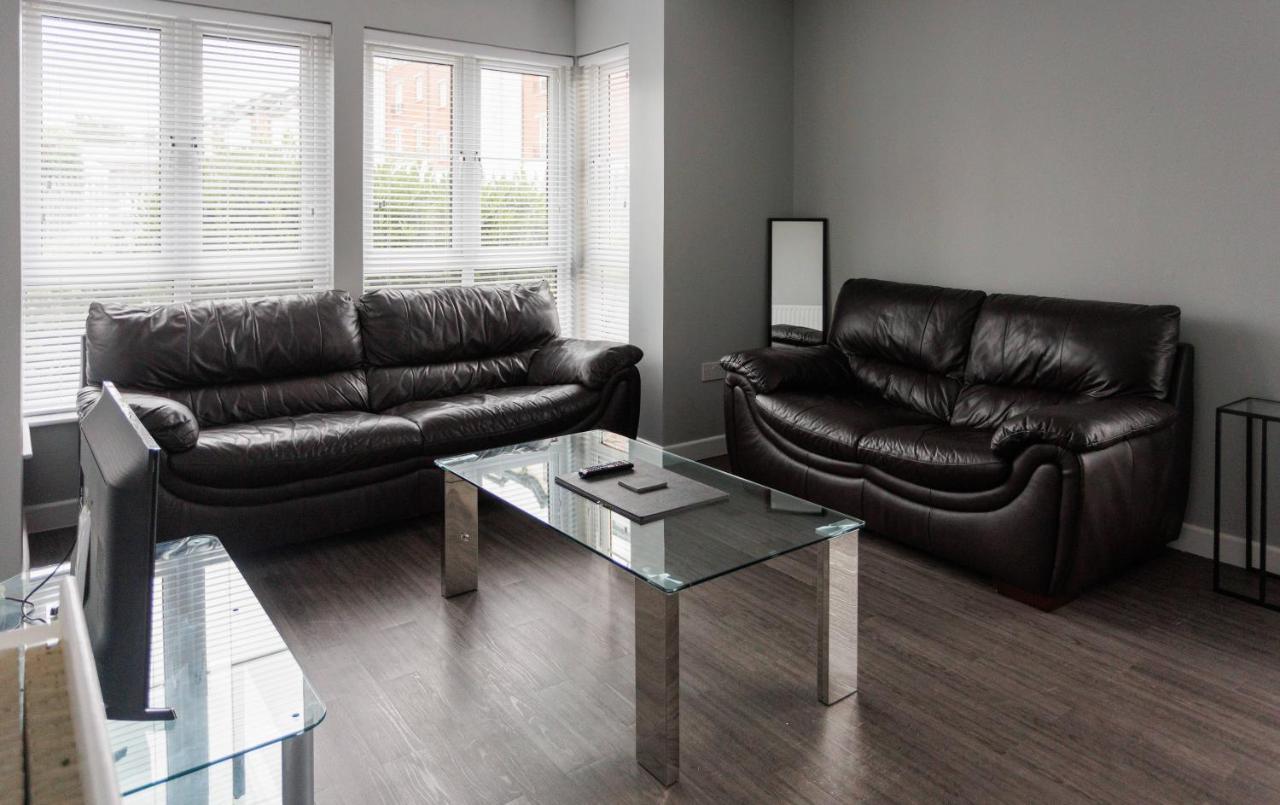 2 Bedroom Ground Floor Apartment ベルファスト エクステリア 写真