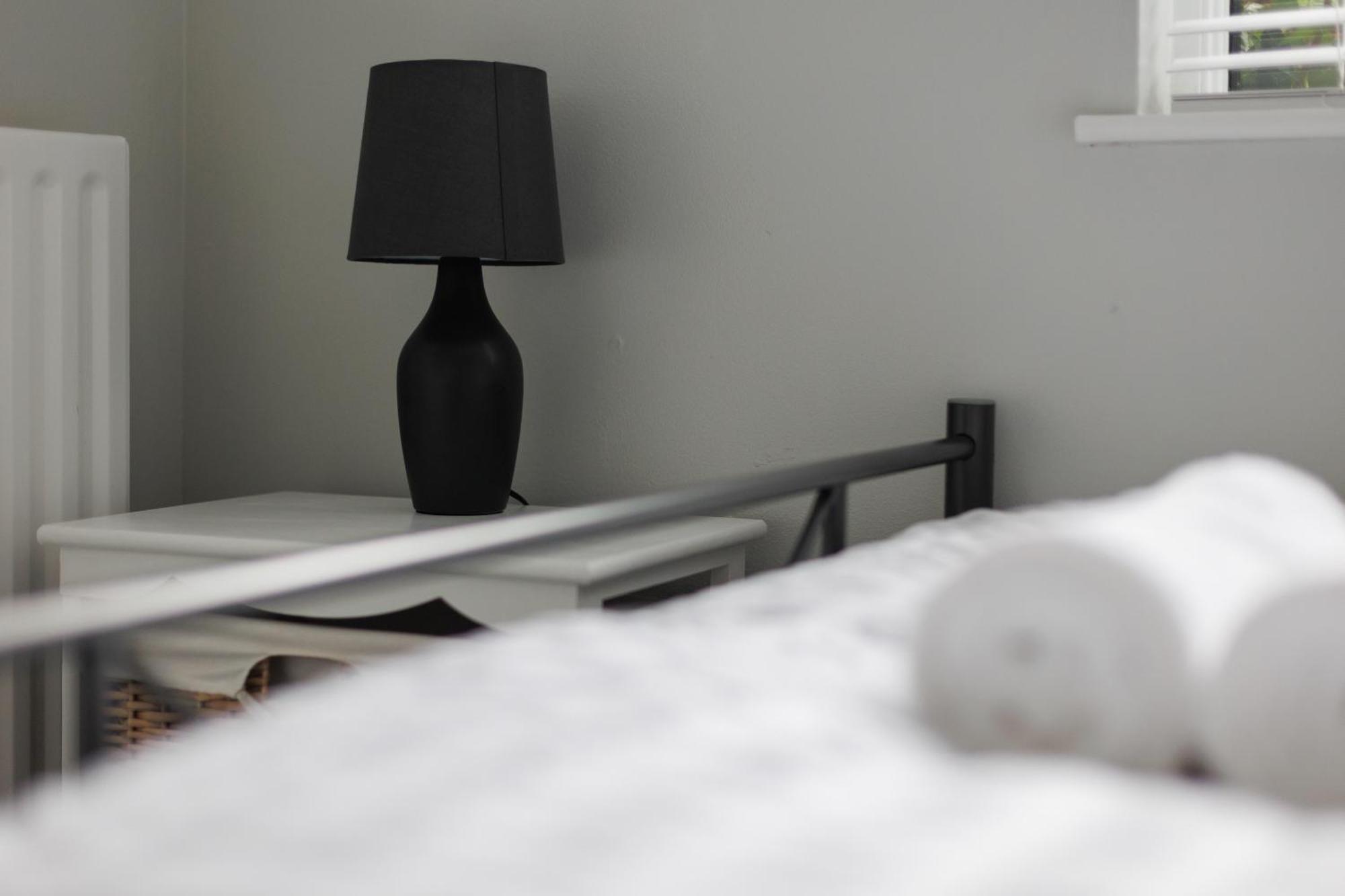 2 Bedroom Ground Floor Apartment ベルファスト エクステリア 写真